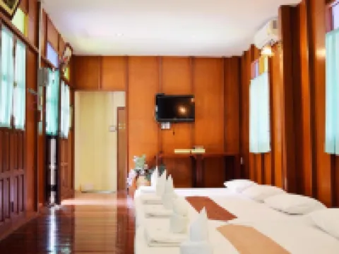 บ้านกรนรา รีสอร์ท โรงแรมในอัมพวา