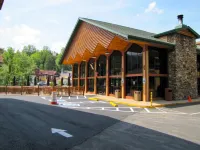 River Terrace Resort & Convention Center - parking