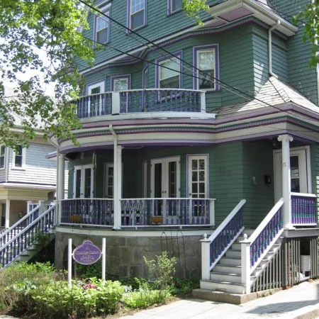 The Coolidge Corner Guest House: A Brookline Bed and Breakfast