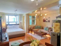 Spacious 36Sqm Studio with 65" TV Netflix Karaoke and Pool Access Near Airport and Samal Ferry Hotels in 