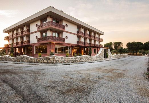 헬렌 트로야 호텔 게이클리