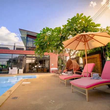 AU Place Hotel