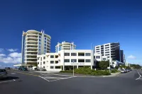 Oceanside Resort & Twin Towers