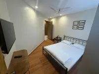 Hotel Abode Shillong - С баром