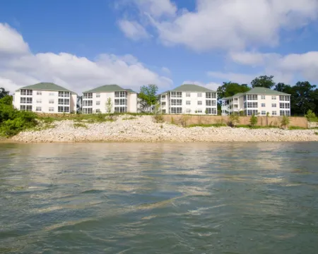 The Suites at Fall Creek Hoteles en Branson