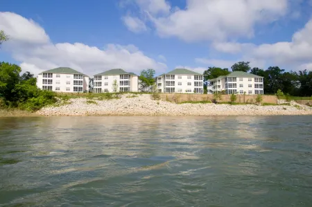 The Suites at Fall Creek