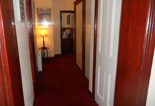 3. 올 시즌스 게스..