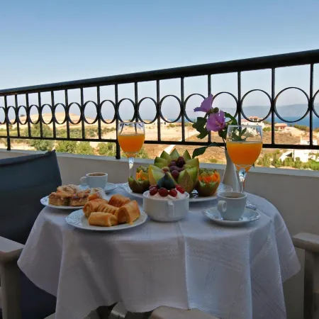 Belvedere Aeolis Hotel