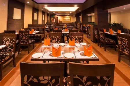 Clinton Park Inn Отели в г. Нагапаттинам