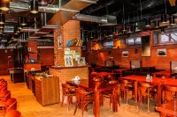 Aerograd Hotel فنادق في Kolomensky District