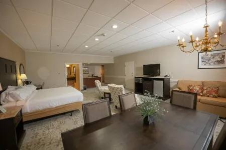 Peek'n Peak Condo Resort, Trademark Collection by Wyndham Отели в г. Мина