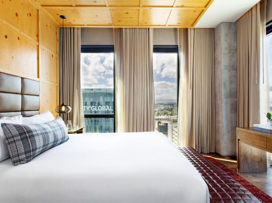 Limelight Hotel Denver