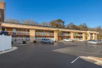 Rodeway Inn Hotel dekat Lumberton / I-95 KOA Journey