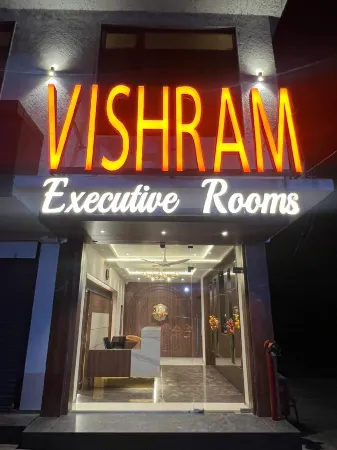 Vishram Executive Rooms Отели в г. Дхекал
