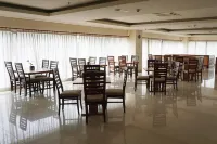 나미라 샤리아 호텔 수라바야 Karangpilang 호텔