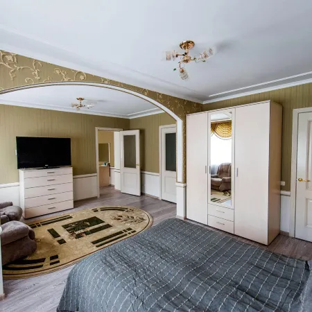 Bed & Breakfast Курск (Бед энд Брекфаст)
