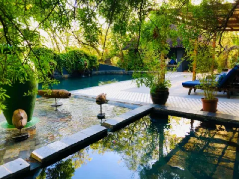 Shangri-La Country Hotel & Spa Hotel di 