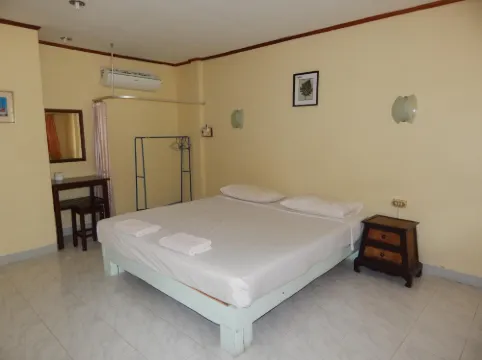 金塔酒店納通海灘