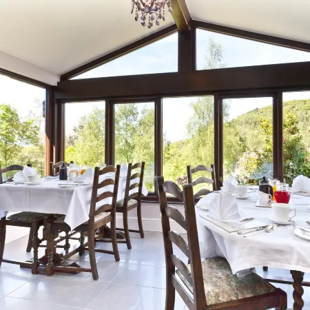 Hill Crest Country Guest House