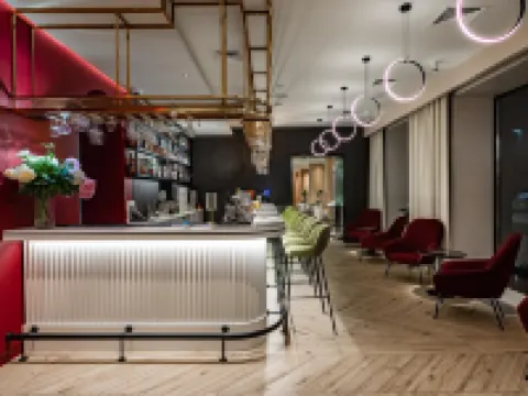 Hotel 50|60 Omsk オムスクのホテル