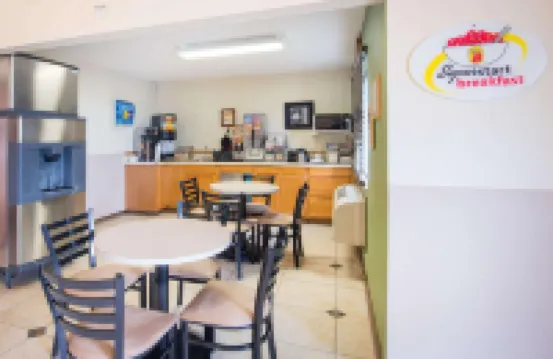 Super 8 by Wyndham El Dorado
