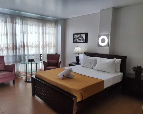 Gap Plaza Hotel Hotels in Balanga