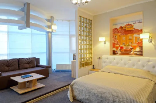 Aragon Hotel