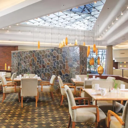 DoubleTree by Hilton Denver-Aurora