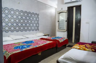Hotel Ved Hotels in Rakabganj