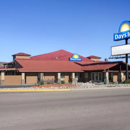 Days Inn by Wyndham Grants