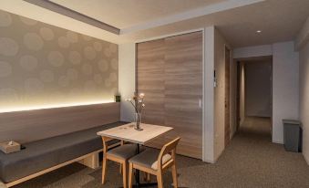 Apartment Hotel 11 Namba
