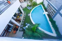 The Palms by Eagles Airport Residential - 3-Star