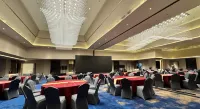 Astara Hotel Balikpapan - parking