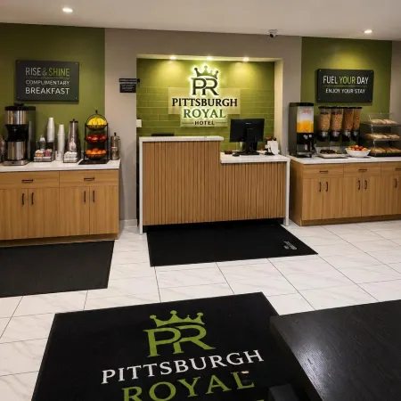 Super 8 by Wyndham Pittsburgh PA Airport/University Area