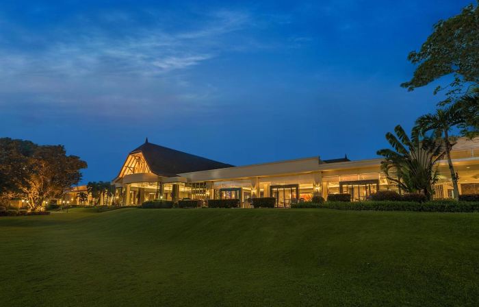 Taal Vista Hotel
