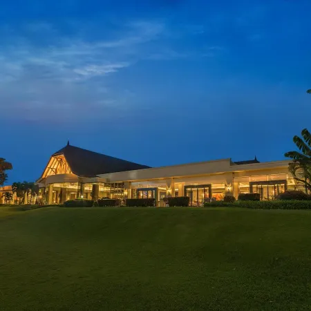 Taal Vista Hotel