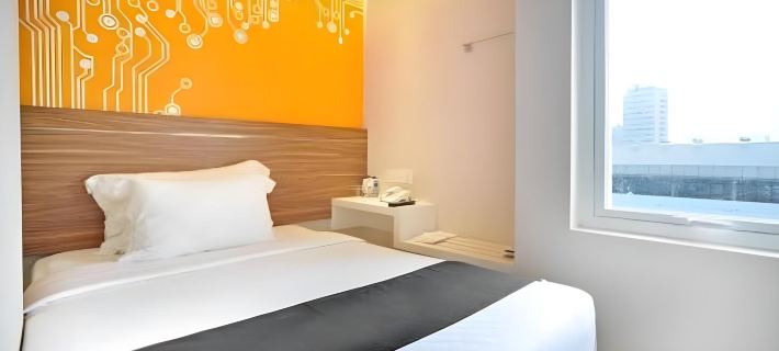 The Life Hotels City Center Hotels in Genteng
