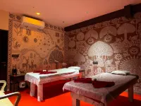 De Lush Pune - Spa