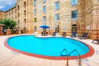Hampton Inn Newberry-Opera House Hôtels à : Newberry