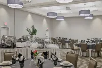 Staybridge Suites FLORENCE - CENTER by IHG - breakfast