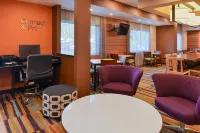 Fairfield Inn & Suites Jacksonville Orange Park Hotels in Orange Park