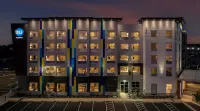 Tru by Hilton Lumberton