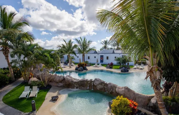 R2 浪漫幻想曲夢幻套房飯店 - 限成人- 全包式