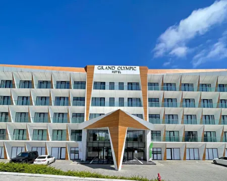 Arena Grand Hotel Hotels in Timiryazev