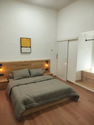 Omah Dahayu Homestay Syariah Hotels in Landasan Ulin Utara