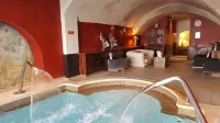 Hotel Spa le Calendal - Hot Tub