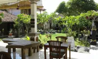 Puri Mandhara Lovina Hotel in zona Puri Kanginan Buleleng
