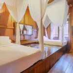 Villa Cempaka Lembang Hoteller i Karyawangi