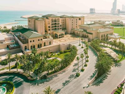 Royal Saray Resort