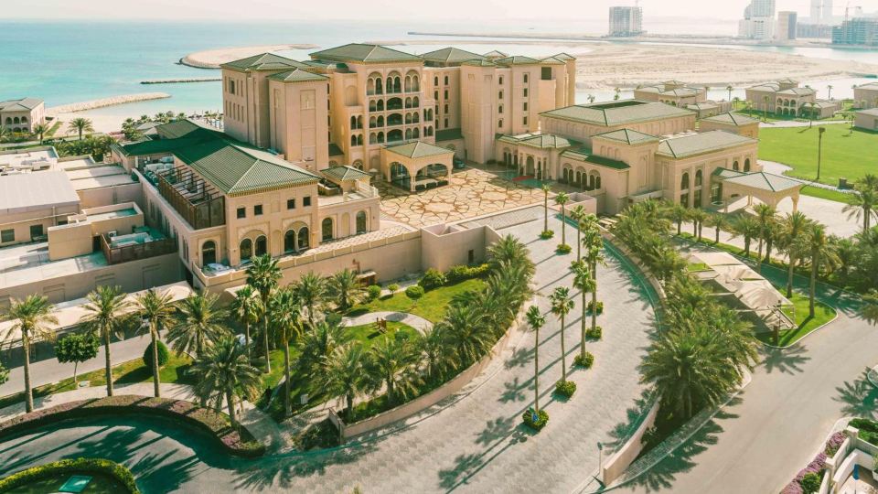 Royal Saray Resort